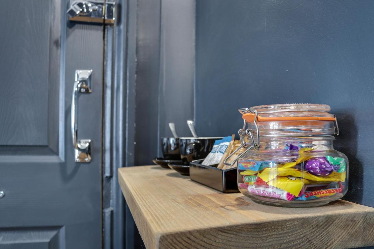 Sixtysix By Sorted Stay Southend-on-Sea Extérieur photo